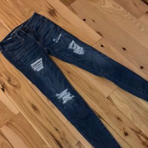 AEO Ripped Jeans💙